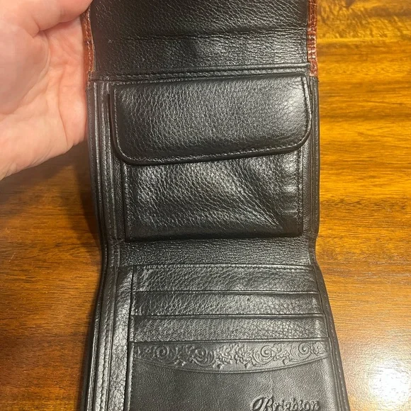 Brighton Brown and Black Wallet new - Picture 3 of 4